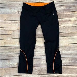Shoactive Athletic Capri Leggings